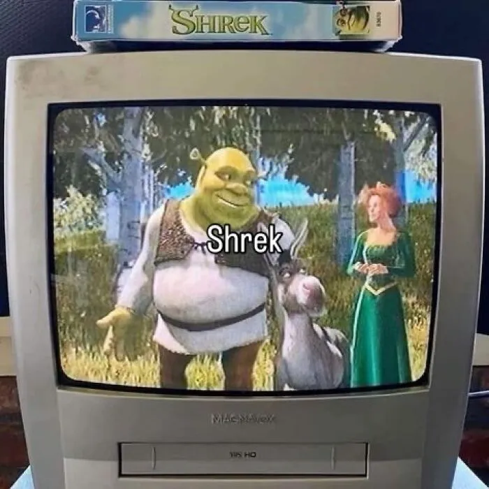 79 Pictures That Instantly Take You Back To Simpler 2000s Days