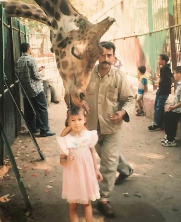 79 Hilariously Awkward Childhood Blunders Captured On Camera That Still Haunt People Today