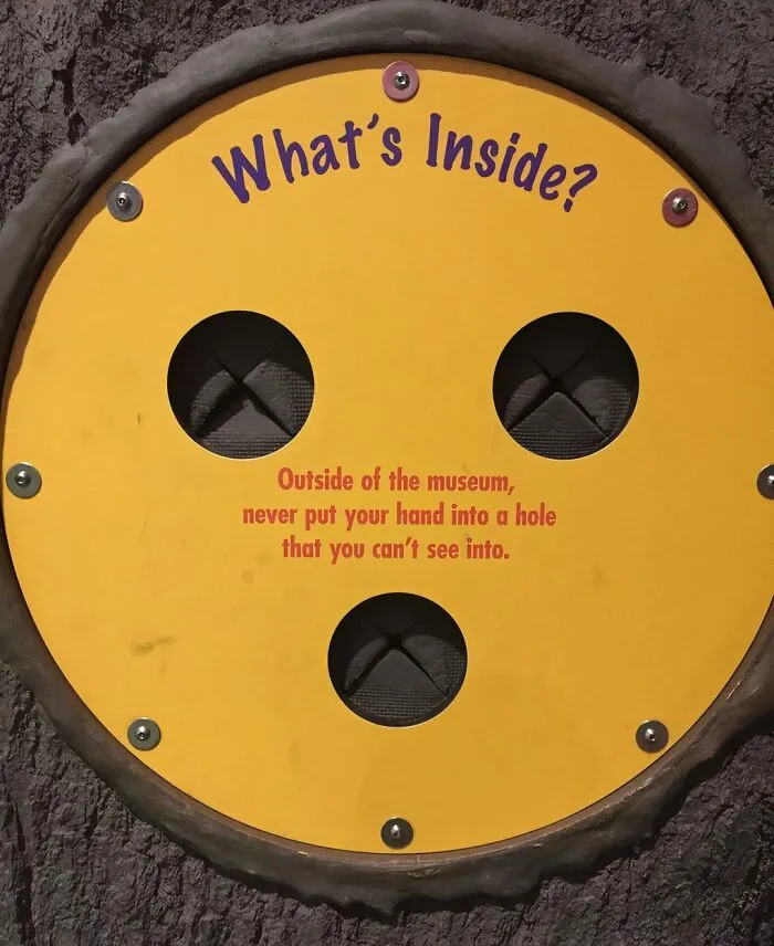 61 Bizarre Places People Found Hilarious (Not So) Useful Life Advice