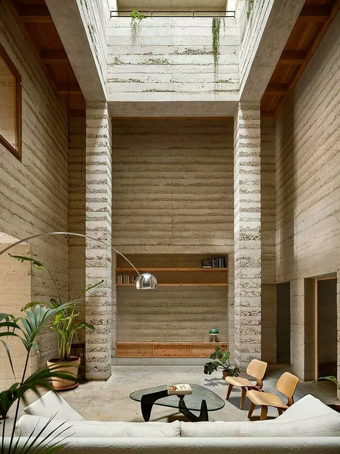 I Love The Central Space Of The 1736 House In Barcelona, By H Arquitectes. (2023)