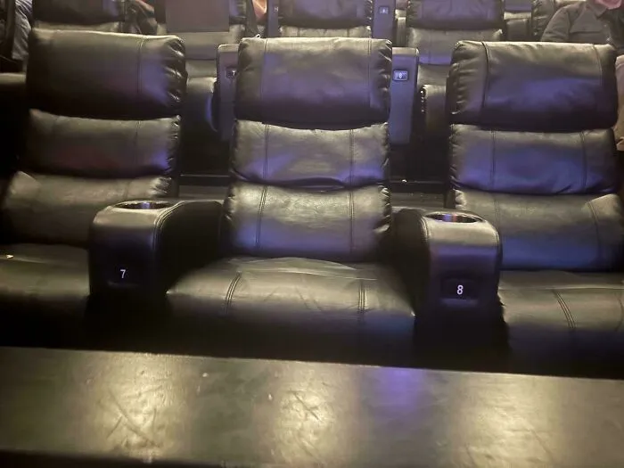 Seat Numbers Are Exactly Between The Seats—every Row Had People Sitting In The Wrong Spot Who Had To Get Up And Move