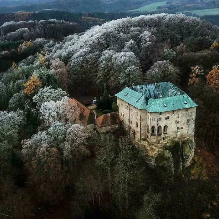 Houska Castle, Located In Czech Republic, Is A Castle That Was Built Over A Hole So Deep, That Nobody Could See The Bottom. It Was Supposedly Built To “Keep The Demons And Monsters From Hell” From Ever Reaching The World