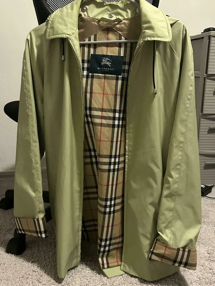 Thanks To This Sub, I Visited The Bins For The First Time And Found A Burberry Jacket!