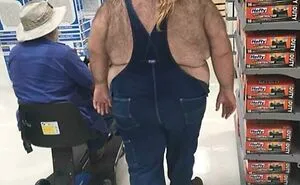 “Walmart.. Never Fails”: 51 Of The Wildest People In Supermarkets You Can’t Unsee