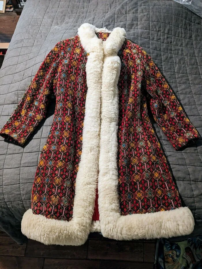 What Is This 60s Tapestry Coat Worth?