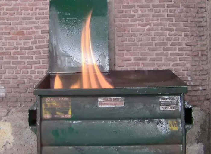 I Made An Eternal Flame In A Tiny Dumpster That Burns Until The End Of The USA "President"