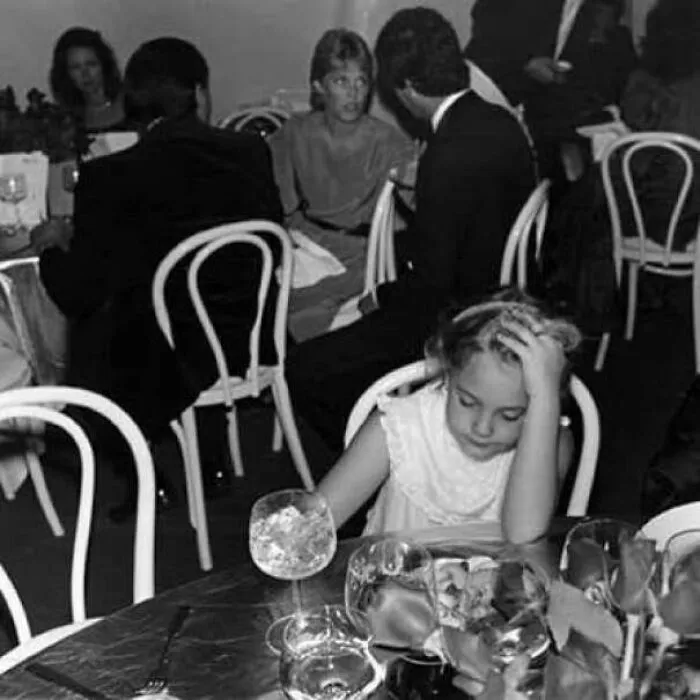 Mala crianza: La infancia de Drew Barrymore. A los 11 años, ya frecuentaba el Studio 54 y salía de fiesta con su madre.