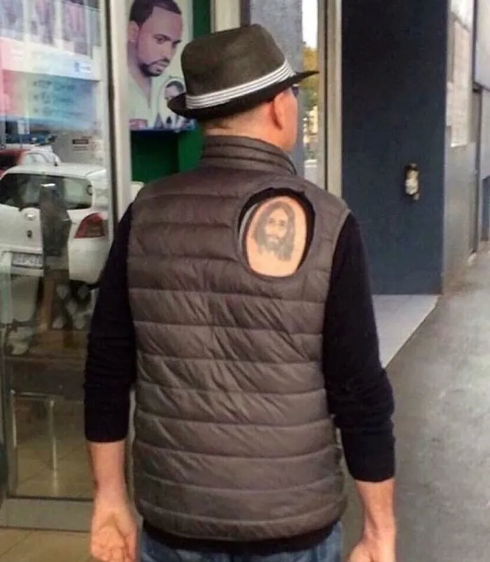 40 Random Images That Make Absolutely No Sense But Are Still Funny