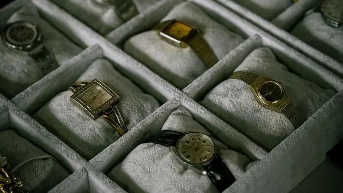 My friend (25M) and I (25F) are both in committed relationships with long-term partners and have never had feelings for each other. He is a huge watch fanatic, so for his 25th birthday, I decided to get him a vintage watch he’d told me about. When he hosted the birthday party, I told him to open my gift last. His girlfriend was first. She crocheted a sweater for him and got a book that he's been wanting. Later, when he opened my gift, he was so excited that he said that it was the best gift he'd ever received in front of everyone. The next morning, his girlfriend texted me that I was a bit out of touch and lacking awareness. She accused me of knowing she can’t afford the watch and rubbing it in her face to outshine her. 