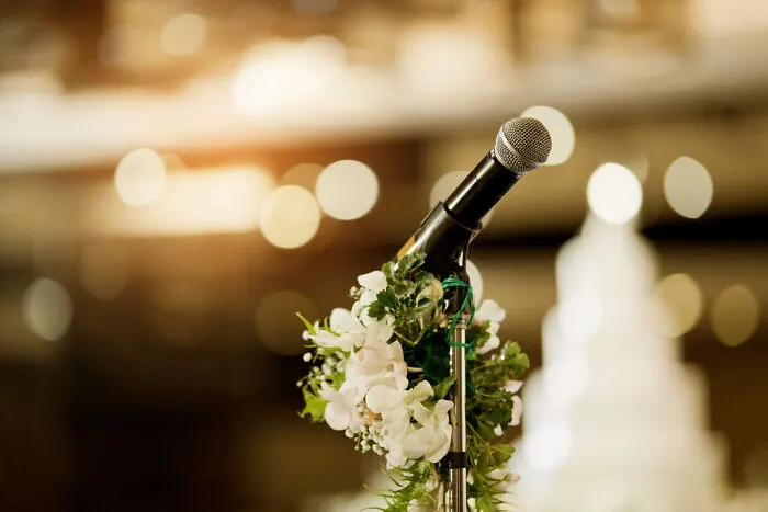 41 Times Wedding Guests Spotted Red Flags So Big They Could See Them From The Altar