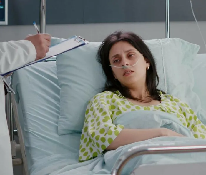 28 Times Doctors And Nurses Encountered Something Truly Revolting