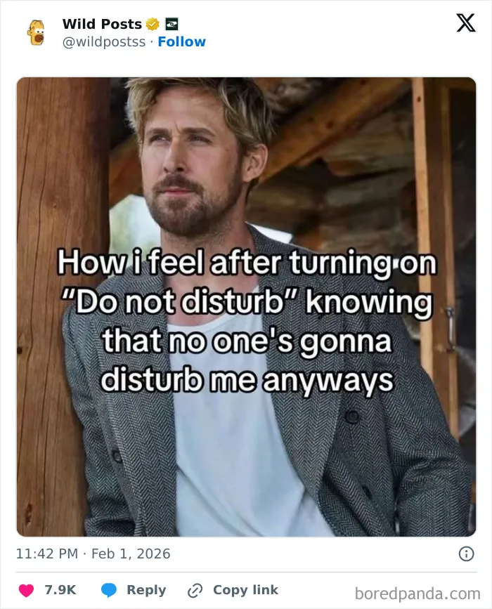 52 Deeply Unhinged Internet Posts That Somehow Keep Getting Funnier