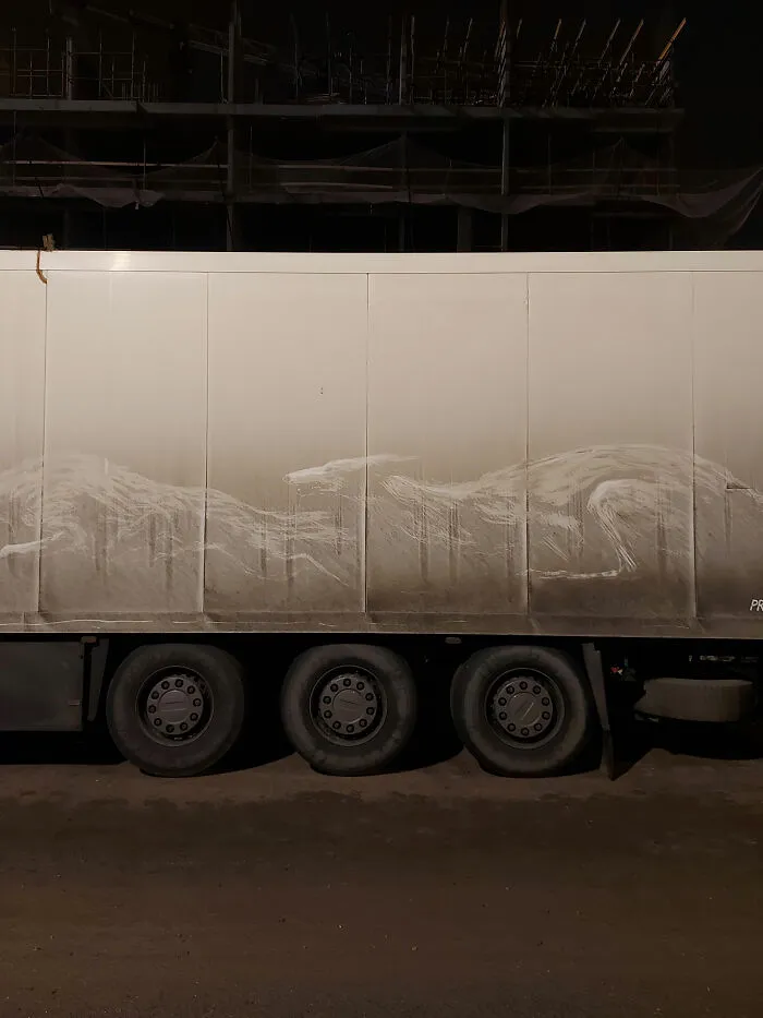 Owners Of Dirty Trucks Find Their Cars “Vandalized” By This Artist, And Your Vehicle May Be Next (40 New Pics)