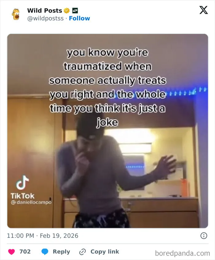 52 Deeply Unhinged Internet Posts That Somehow Keep Getting Funnier