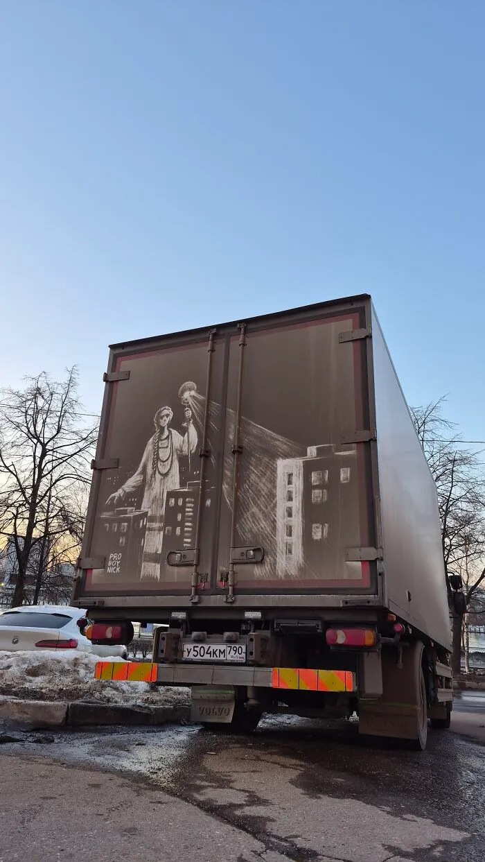 Owners Of Dirty Trucks Find Their Cars “Vandalized” By This Artist, And Your Vehicle May Be Next (40 New Pics)