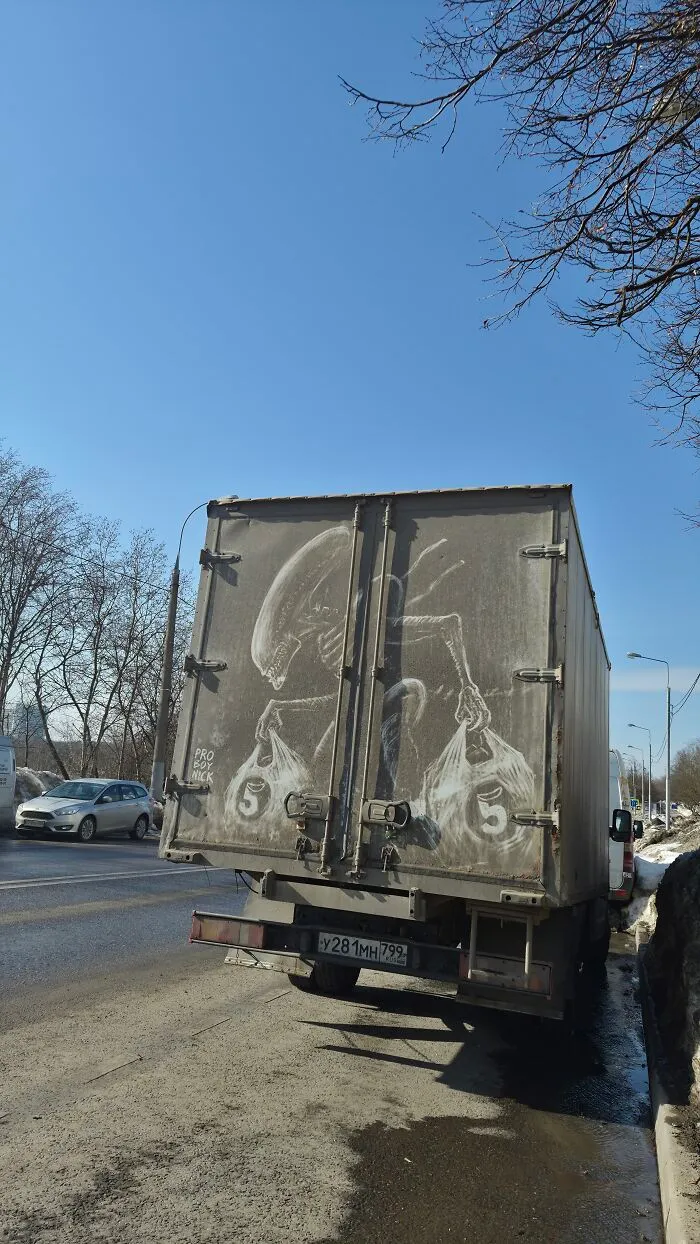 Owners Of Dirty Trucks Find Their Cars “Vandalized” By This Artist, And Your Vehicle May Be Next (40 New Pics)