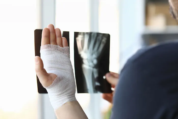 35 Terrifying Real-Life Stories About The Most Disturbing Sounds That People Ever Heard