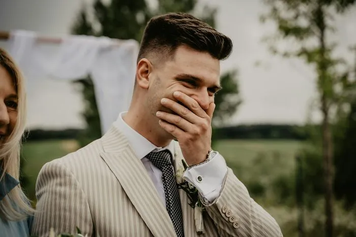 41 Times Wedding Guests Spotted Red Flags So Big They Could See Them From The Altar