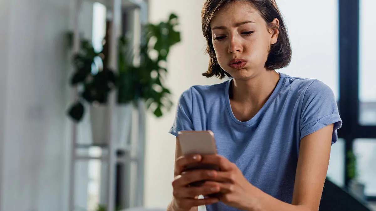 “I Actually Threw Up”: Woman Wonders If Staying For The Kids Is Worth It After Finding Husband’s Hidden Folder