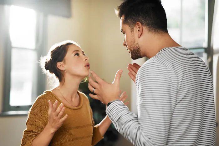100 Wild Ways People Accidentally Found Out Their Partner Was Cheating