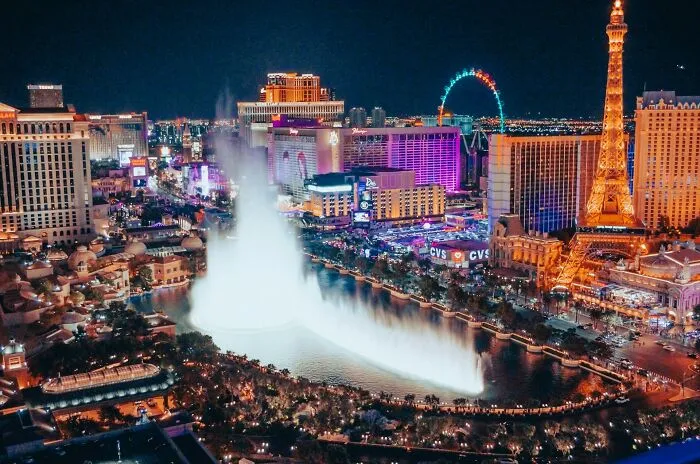 Tourists Reveal 31 Cities Across The Globe That Had An Unexplainable "Dark Energy" To Them