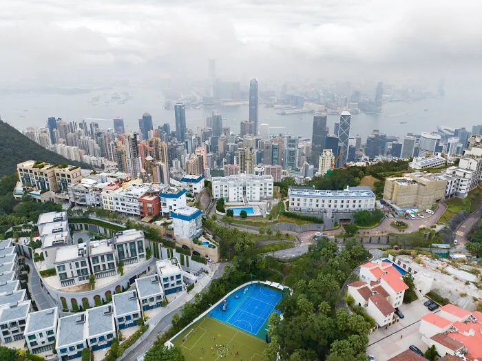 Austin Bell Spent Years Capturing All 2,500+ Hong Kong Basketball Courts (30 Pics)
