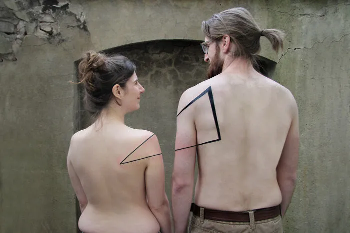 These 15 Couple Tattoos Blur The Line Between Two Individuals And One Design