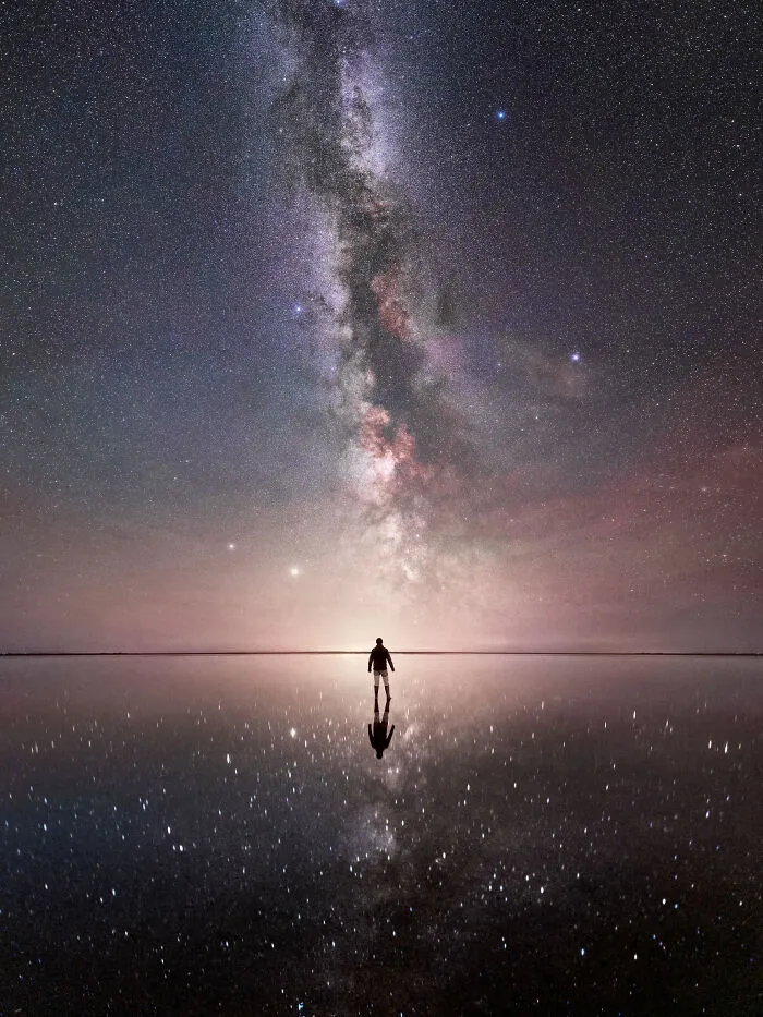 This Photographer Captured 48 Breathtaking Landscapes From Mountains, Coasts, And Night Skies