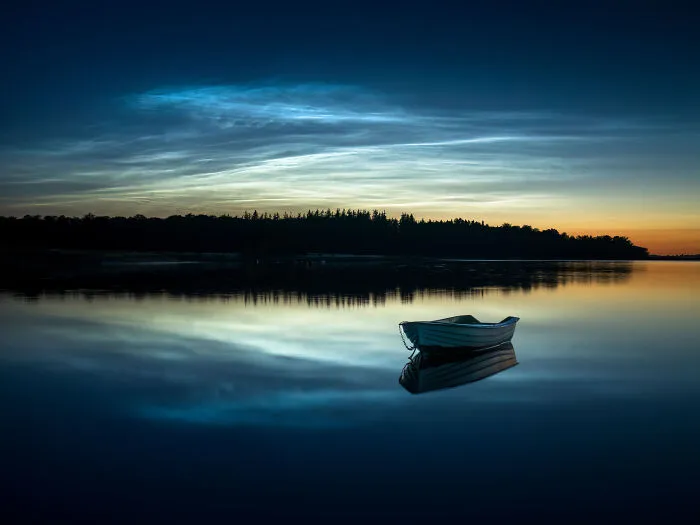 This Photographer Captured 48 Breathtaking Landscapes From Mountains, Coasts, And Night Skies
