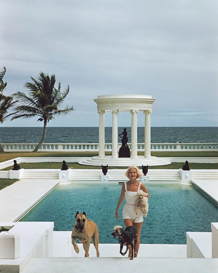 45 Historical Moments That Show The Unchanging Bond Between Dogs And Humans Shared By This Community
