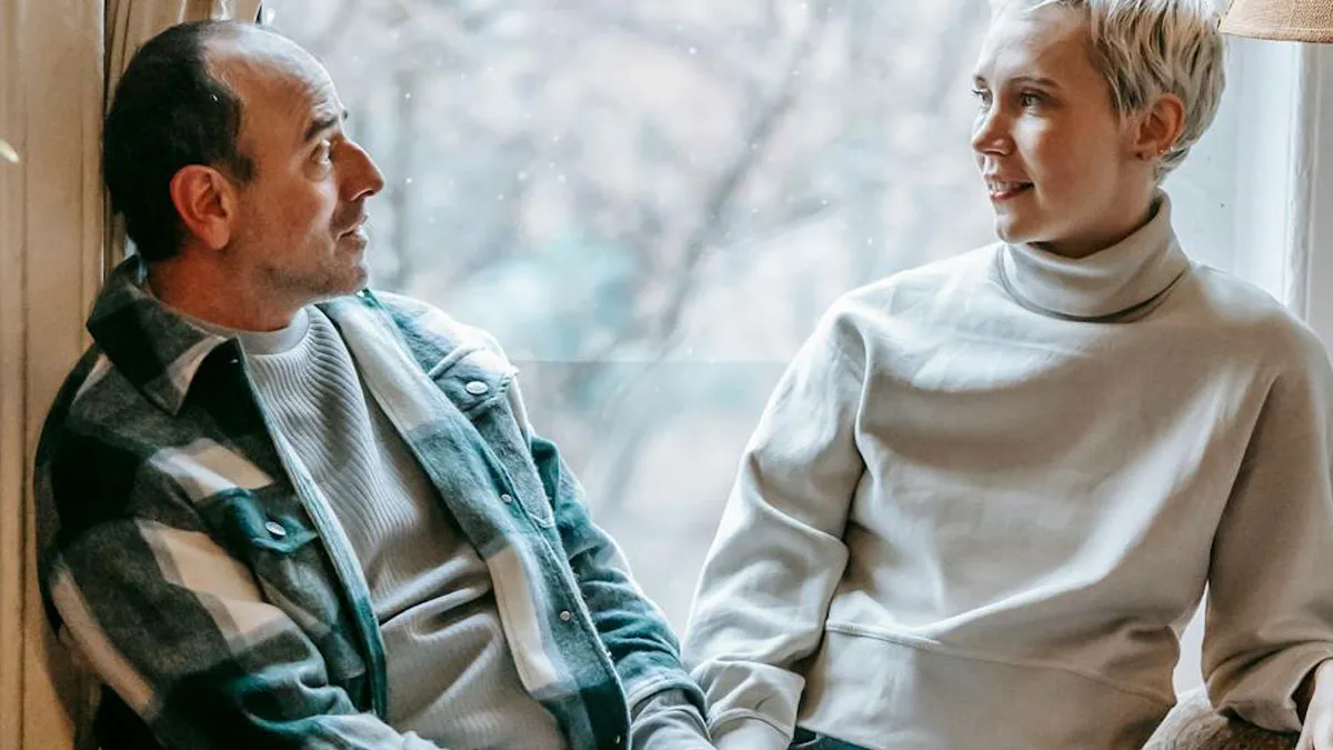 “Flip The Tables”: Woman Doesn’t Think Boyfriend’s Moving-In Conditions Are Fair
