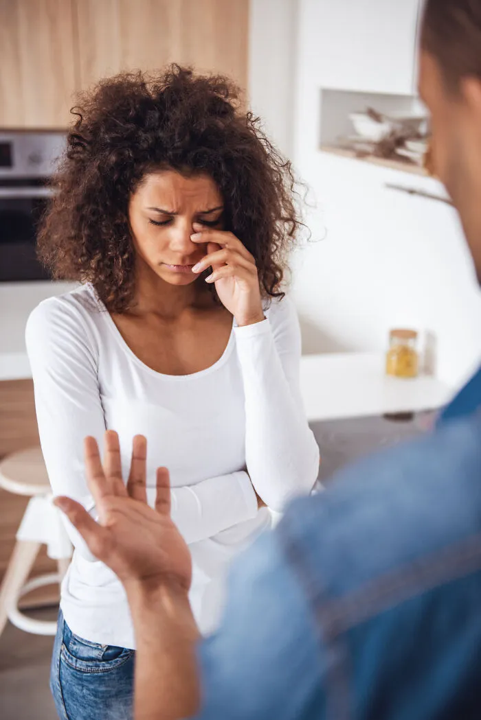 100 Wild Ways People Accidentally Found Out Their Partner Was Cheating