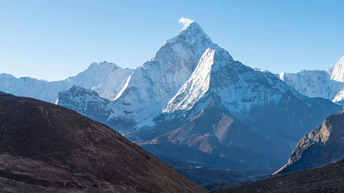 Mount Everest Guides Accused Of 'Spiking' Climbers' Food As Part Of Diabolical $20M Scam
