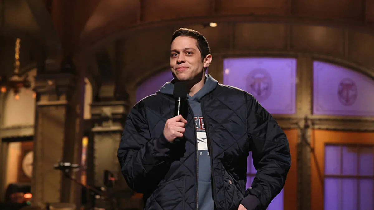 "In Front Of Her": Pete Davidson Sparks Debate With Joke About Watching Adult Content Now That He Has A Daughter