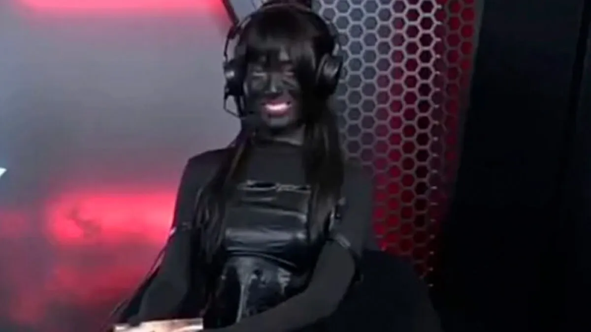 “Y’all Wanted More Coverage”: Esports Host Genius Response After Trolls Targeted Her Over 'Revealing' Outfit