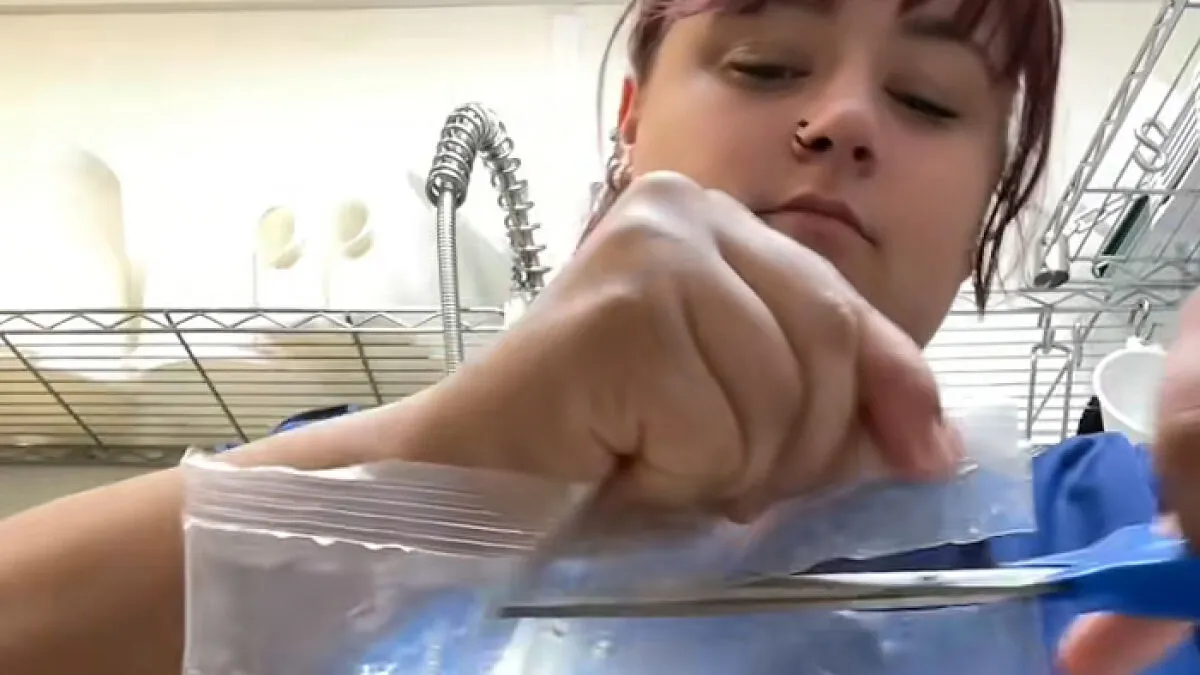 "What The Hell Is That?": Hotel Guests Swear Off Free Breakfast After Learning How Buffet Eggs Are Made