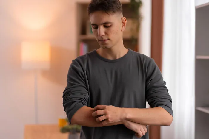 40 Gloriously Unhinged Reasons People Got Up And Left Mid-Date Without Hesitation