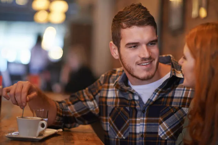 40 Gloriously Unhinged Reasons People Got Up And Left Mid-Date Without Hesitation