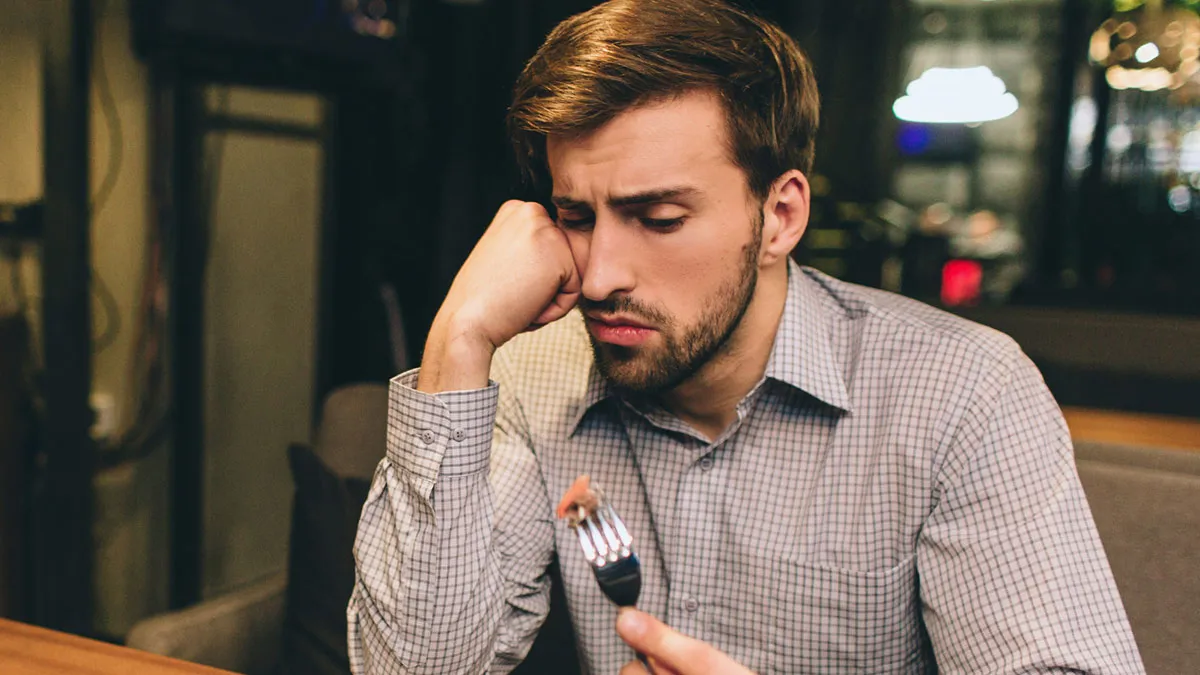 40 Gloriously Unhinged Reasons People Got Up And Left Mid-Date Without Hesitation