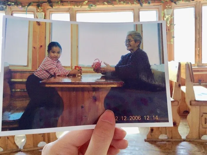 40 Powerful Photos Where People Bring Old Memories Back To Life, As Shared On “Dear Photograph”