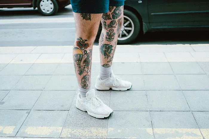 “Dear Reader, It Meant ‘Concubine’”: 49 Tattoos That Don’t Mean What People Thought They Meant