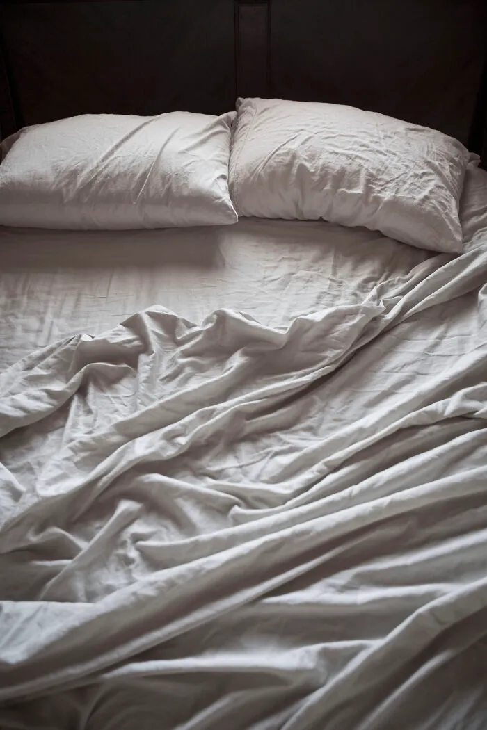 100 Wild Ways People Accidentally Found Out Their Partner Was Cheating