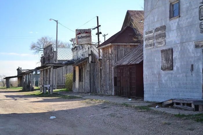 People Share 45 Places In The US They Would Never Want To Visit Again