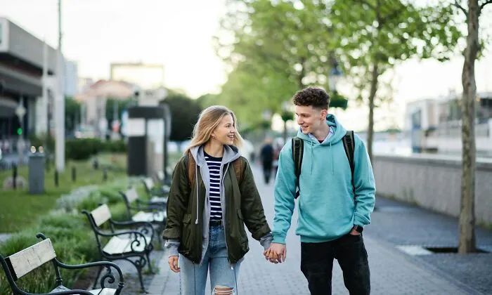 "Don't Be Super Grossed Out": 36 Things Women Say Every Dad Needs To Know About Raising A Girl