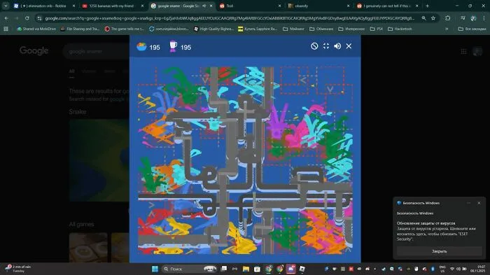Play Snake / Solitaire / Tic-Tac-Toe