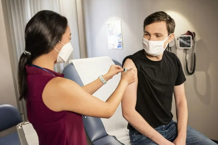 20 Profesionales sanitarios advierten sobre peligros mucho mayores de lo que parecen