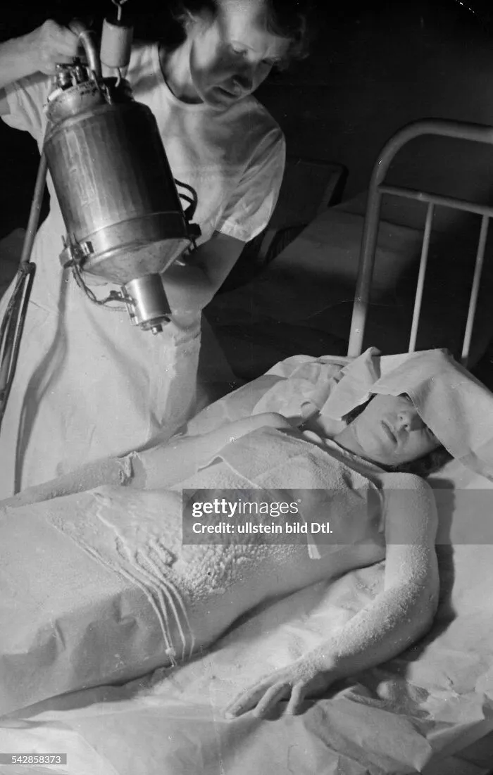 Paraffin Spray Skin Rejuvenation In 1938