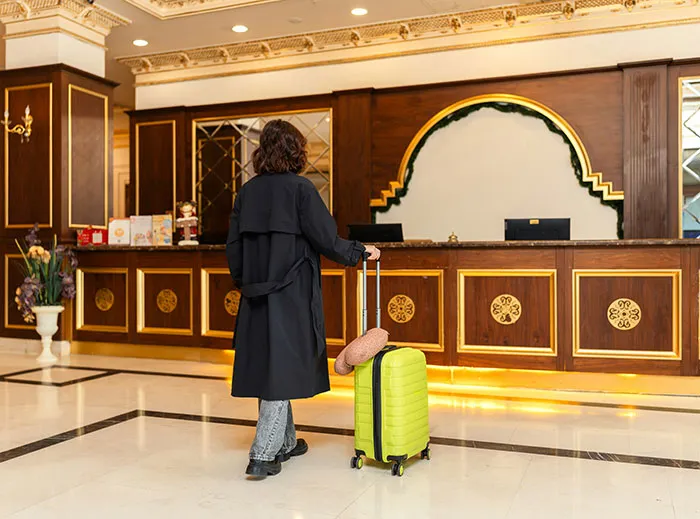 “Free Bottled Water In The Gym”: 49 Hotel Hacks People Swear By That Others Don’t Know