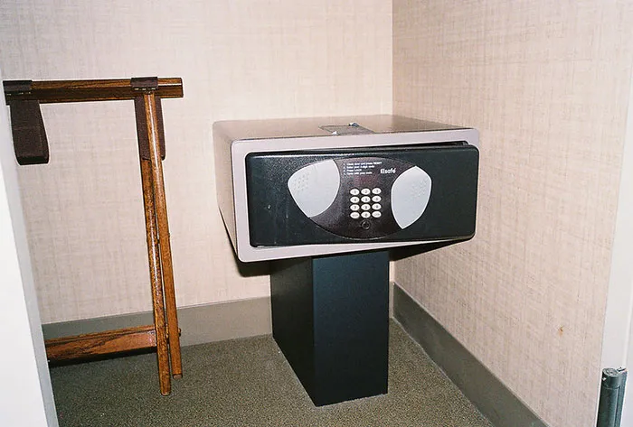 “Free Bottled Water In The Gym”: 49 Hotel Hacks People Swear By That Others Don’t Know