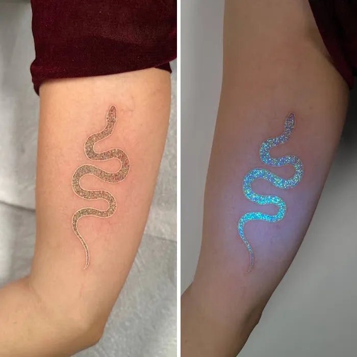 UV Glitter Snake